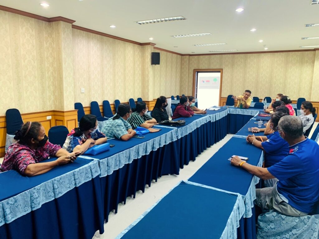 อสม น้ำคอก